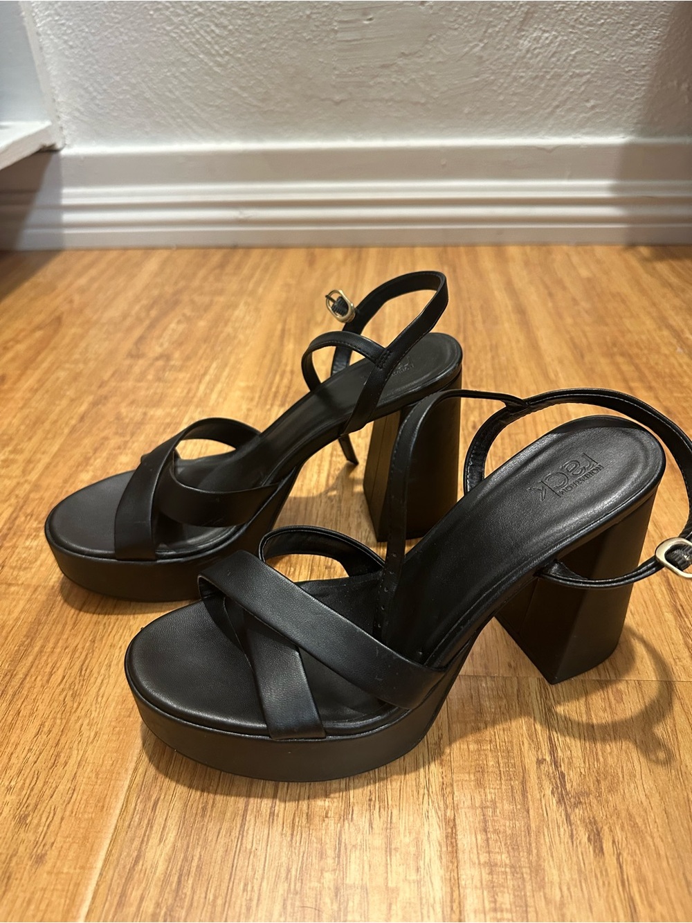 Platform Block Heel Sandals - Picture 2 of 5